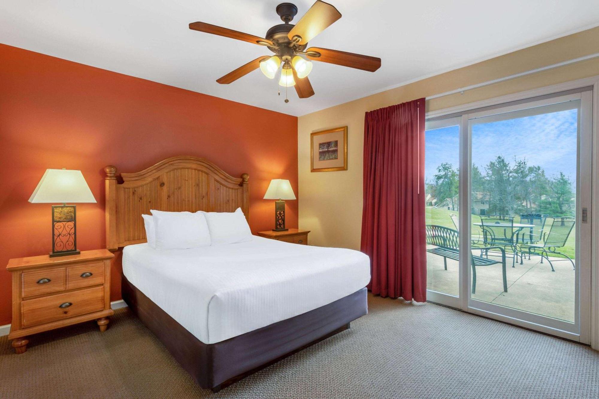 Hotel Tamarack Wisconsin Dells, A Ramada By Wyndham Lake Delton Exterior foto